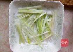 香葱酱拌鹅蛋的做法图解3