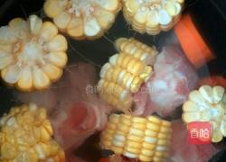 玉米骨头汤的做法图解5