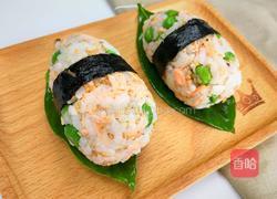 鲑鱼芝麻饭团的做法图解7