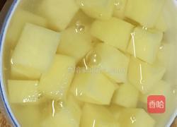 炸土豆的做法图解1