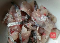 剁椒紫苏汆鱼片的做法图解5