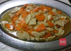 杏鲍菇炒红萝卜的做法图解10