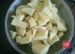 土豆炒肉片的做法图解3