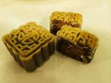 蛋黄莲蓉月饼