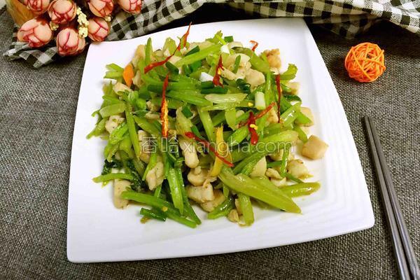 鸡肉炒芹菜