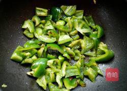 青椒炒肉的做法图解7