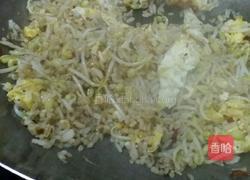绿豆芽蛋炒饭的做法图解8