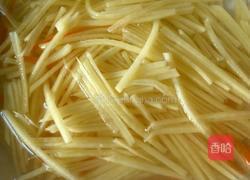 土豆丝炒莜面的做法图解3