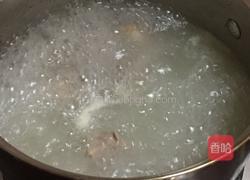 红枣当归排骨汤的做法图解4