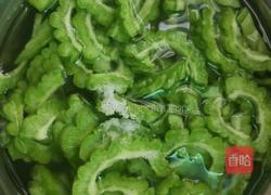 苦瓜肉丝的做法图解2