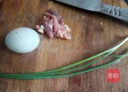 皮蛋瘦肉粥的做法图解3
