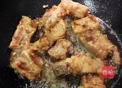 蒜香排骨的做法图解2