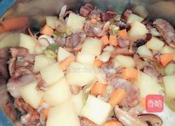 土豆香肠焖饭的做法图解10