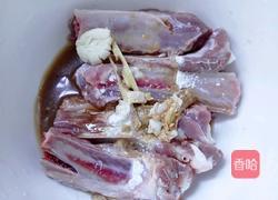 蒜香排骨的做法图解2