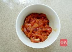 鱼腥草炒肉丝的做法图解2
