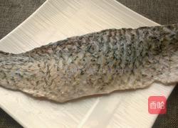香炸鱼排的做法图解1