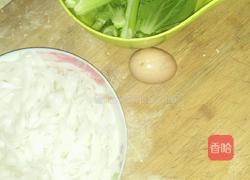 炒河粉的做法图解1