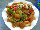 胖头鱼头炖豆腐