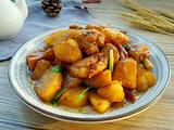 土豆炖鸡块