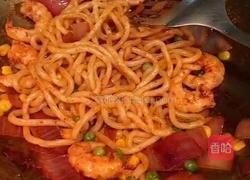 鲜虾炒乌冬面的做法图解8