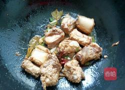 豆角烧排骨的做法图解6