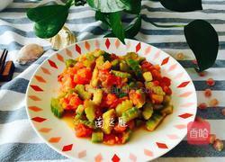 苦瓜炒西红柿的做法图解1