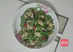 韭菜炒核桃仁的做法图解4