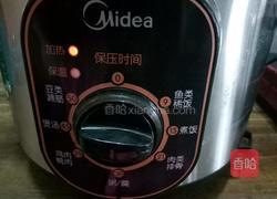 青橄榄炖猪粉肠的做法图解6