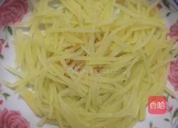 土豆丝鸡蛋炒饭的做法图解2