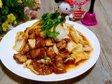 泡菜炒五花肉