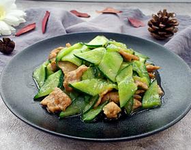 黄瓜炒瘦肉[图]
