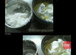 用电饭锅做卷蛋糕的做法图解3