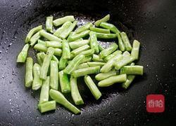 土豆豆角炖粉条的做法图解5