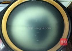 皮蛋牛肉粥的做法图解3