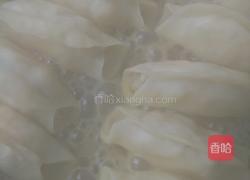 锅贴饺的做法图解13