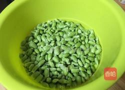青豆肉末的做法图解1