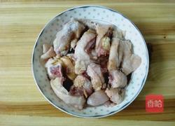 红枣杞子蒸滑鸡的做法图解3