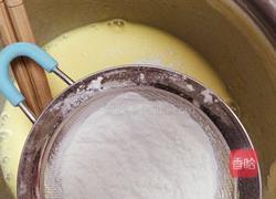电高压锅版黑芝麻红枣蛋糕的做法图解4