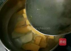 南瓜土豆汤的做法图解3