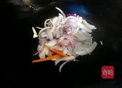 干煸洋葱基围虾的做法图解3