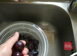 手工自酿葡萄酒的做法图解2