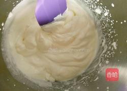 酸奶慕斯蛋糕的做法图解6