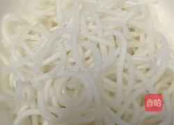 土豆丝炒粉条的做法图解1