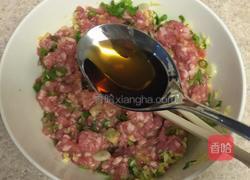【油面筋塞肉】上海风味的做法图解3