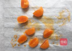 蛋黄酥的做法图解2