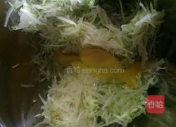 ～西葫芦土豆丝鸡蛋饼～的做法图解4