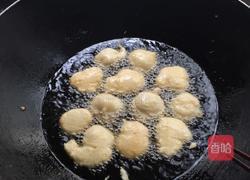 面粉粑粑的做法图解1