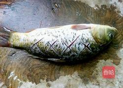红烧小鲤鱼的做法图解2