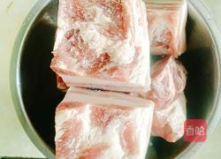 土豆扣肉的做法图解2