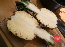 菠萝炒饭的做法图解1